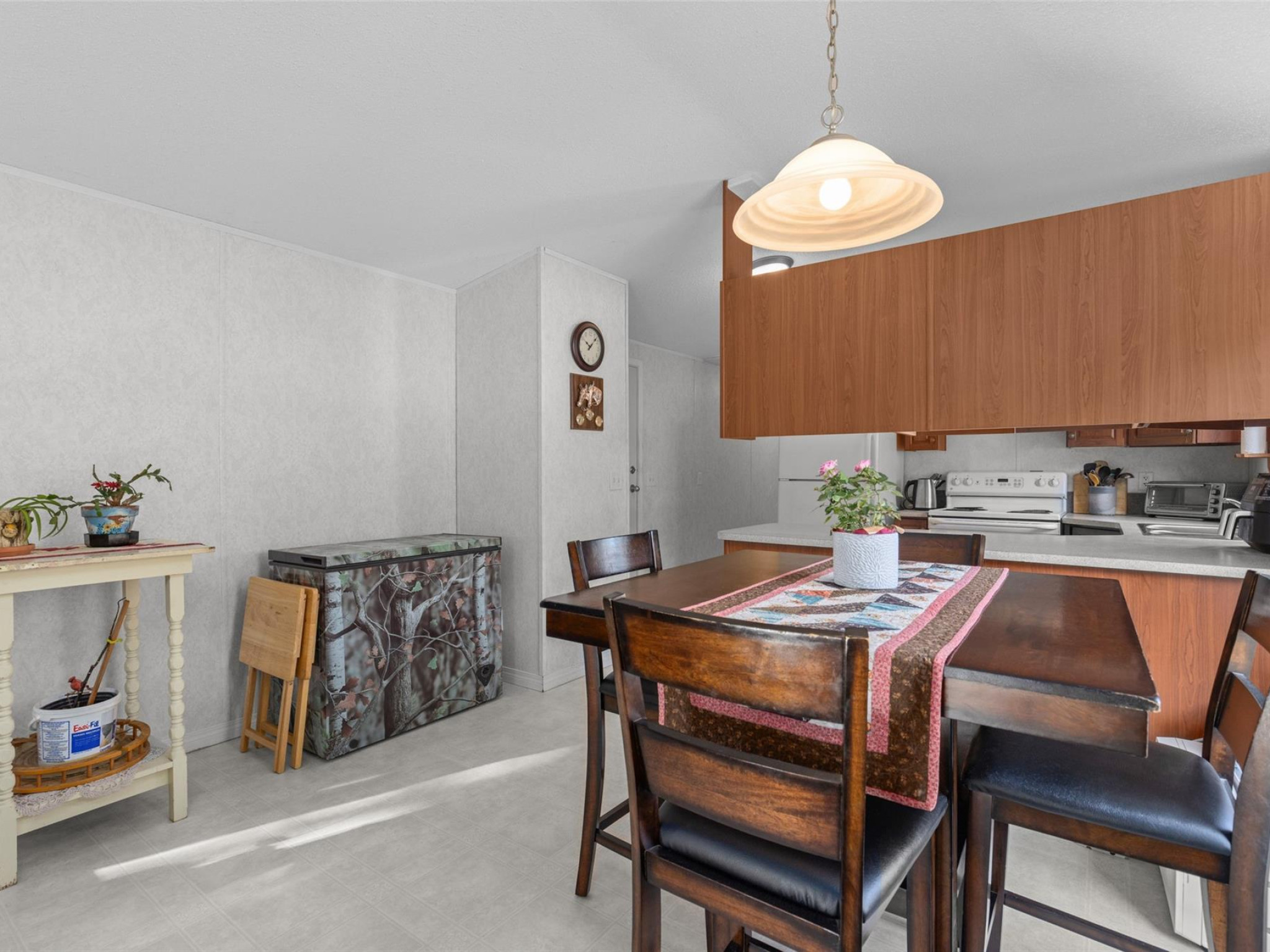 7636 Pemberton Meadows Road image 22