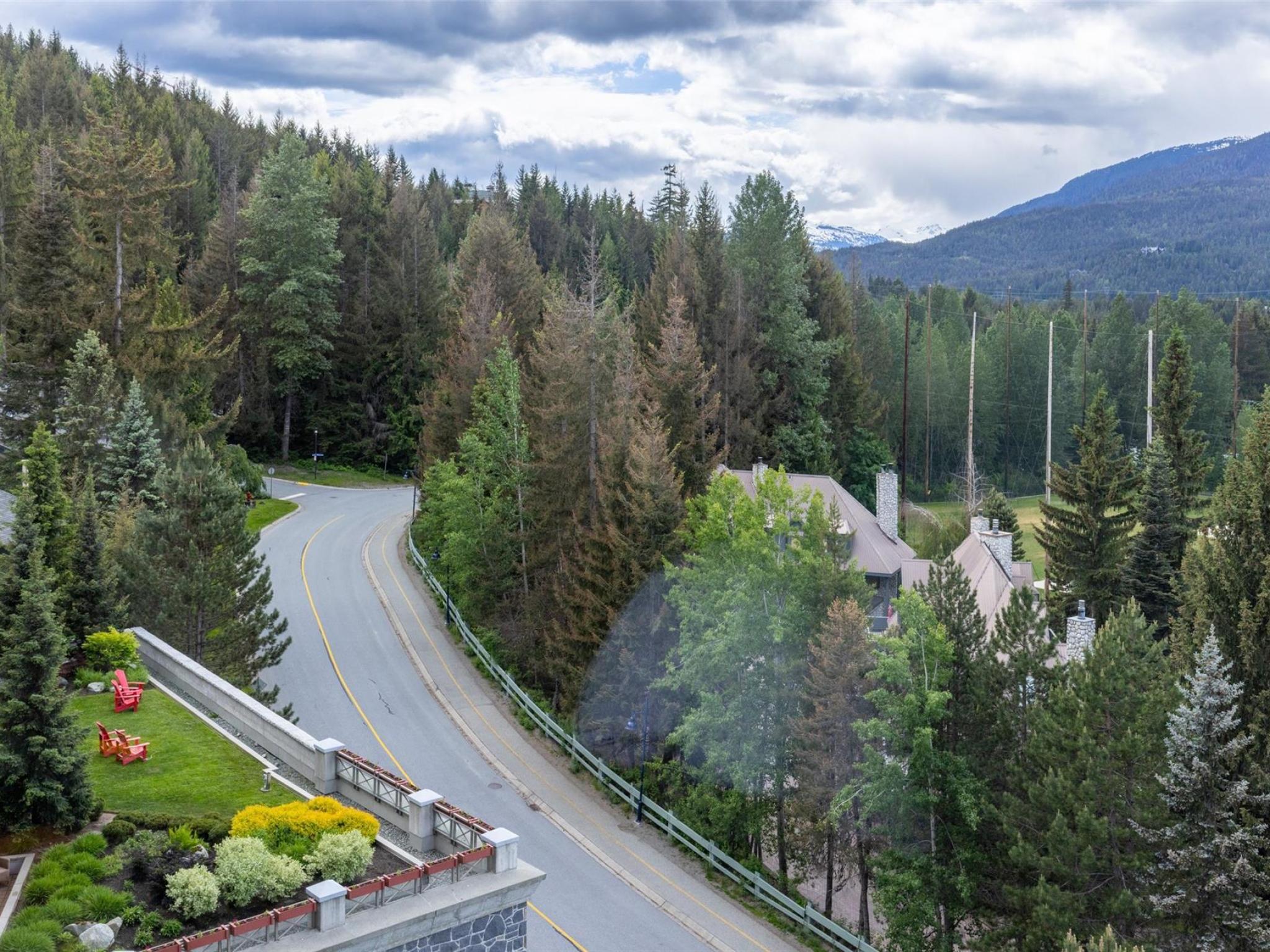 858-4090 Whistler Way image 14
