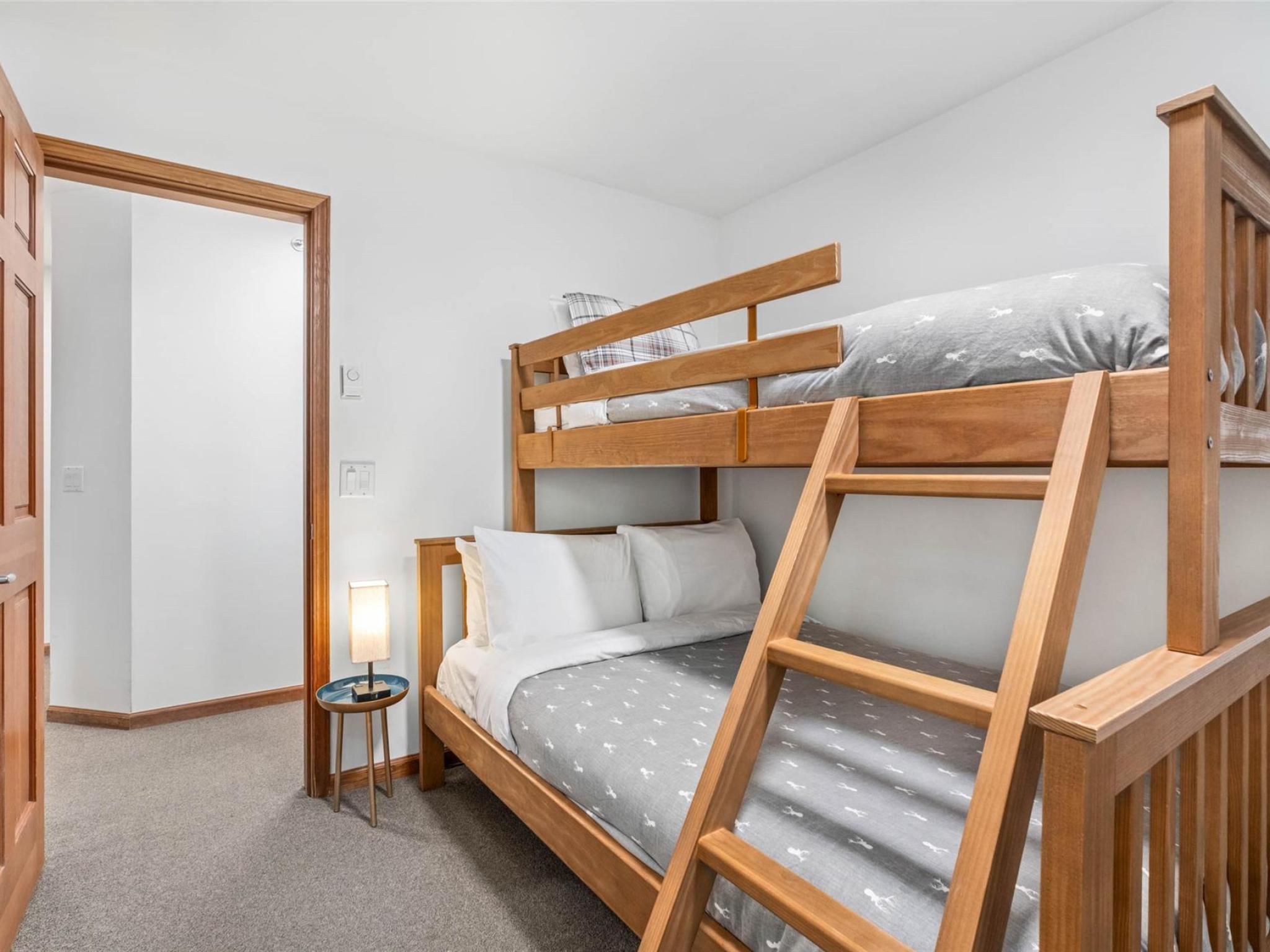 54-4335 Northlands Boulevard image 19