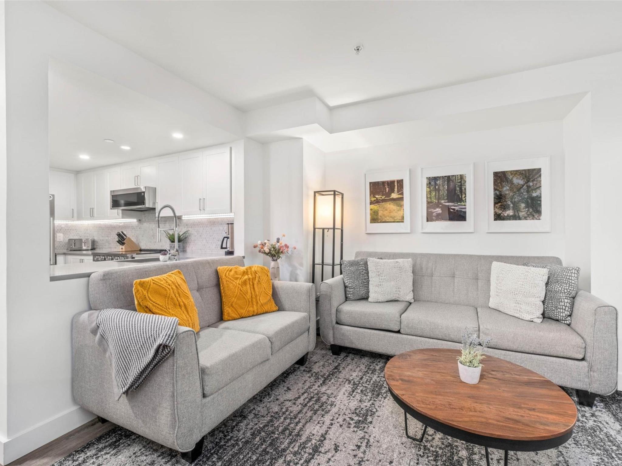 54-4335 Northlands Boulevard image 2