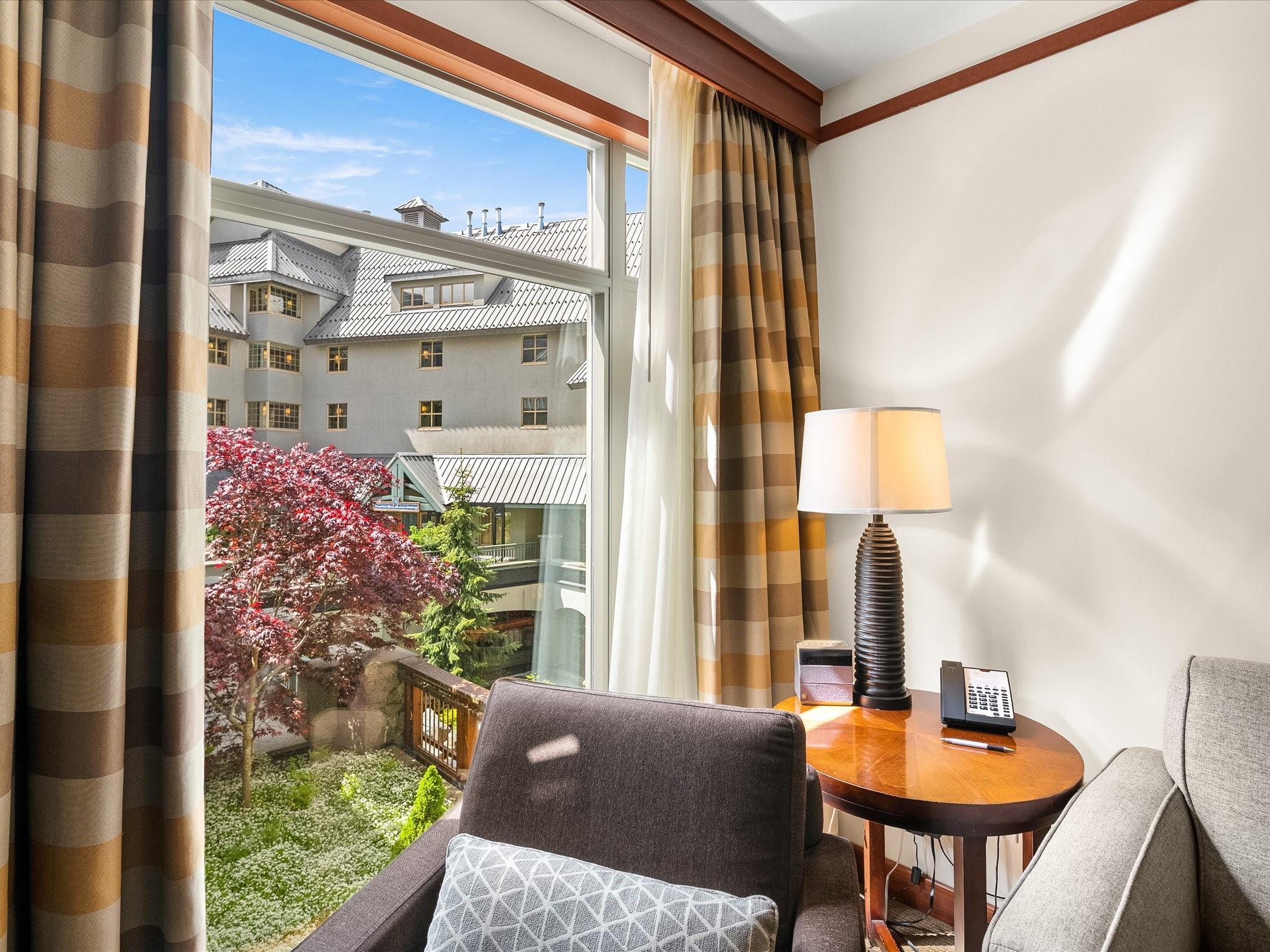 3303-4299 Blackcomb Way image 4