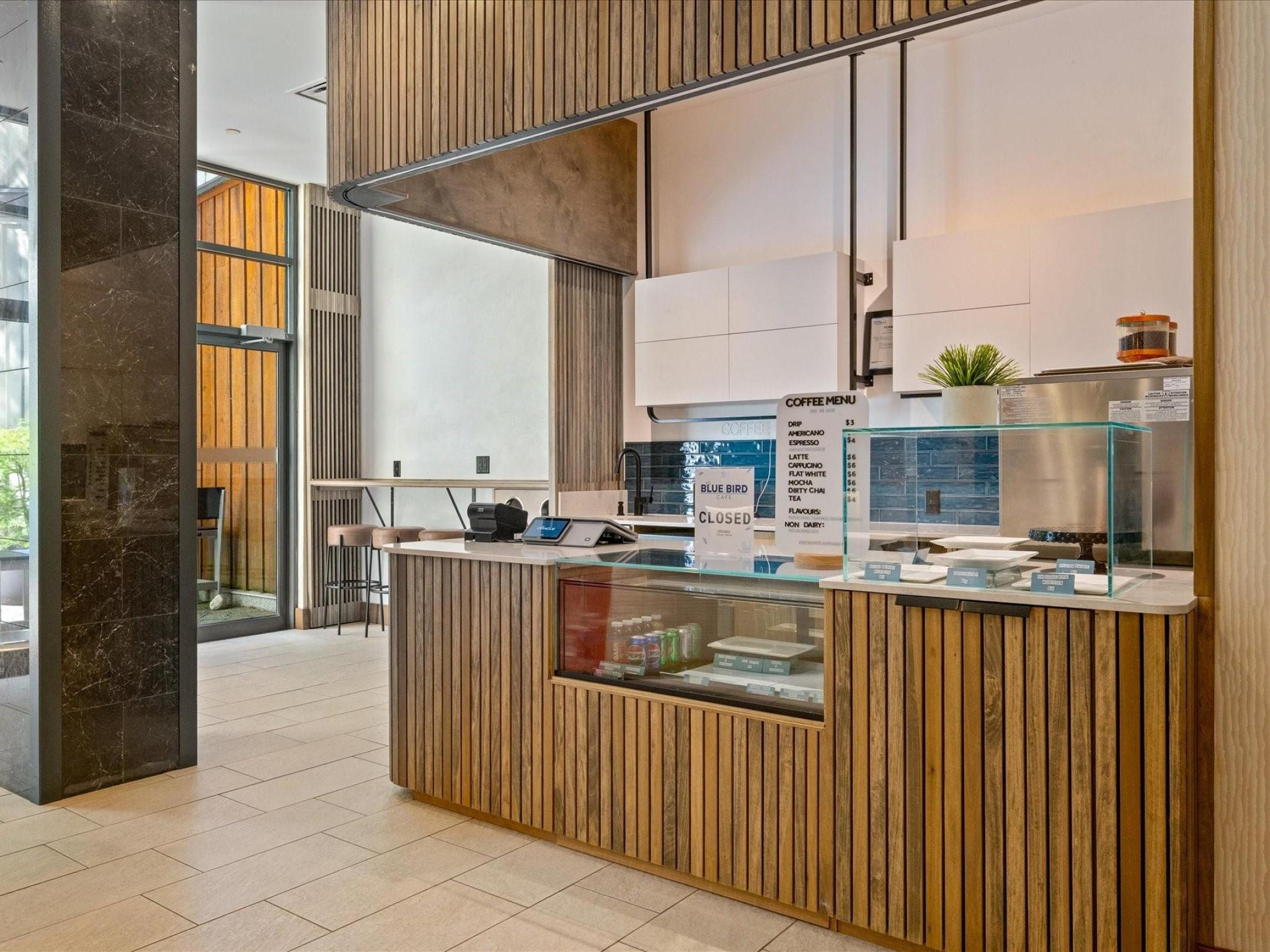 1266-4308 Main Street image 15