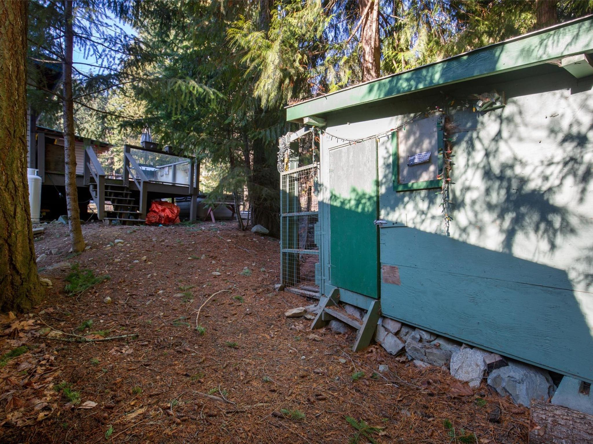 9245 Pemberton Portage Road image 22