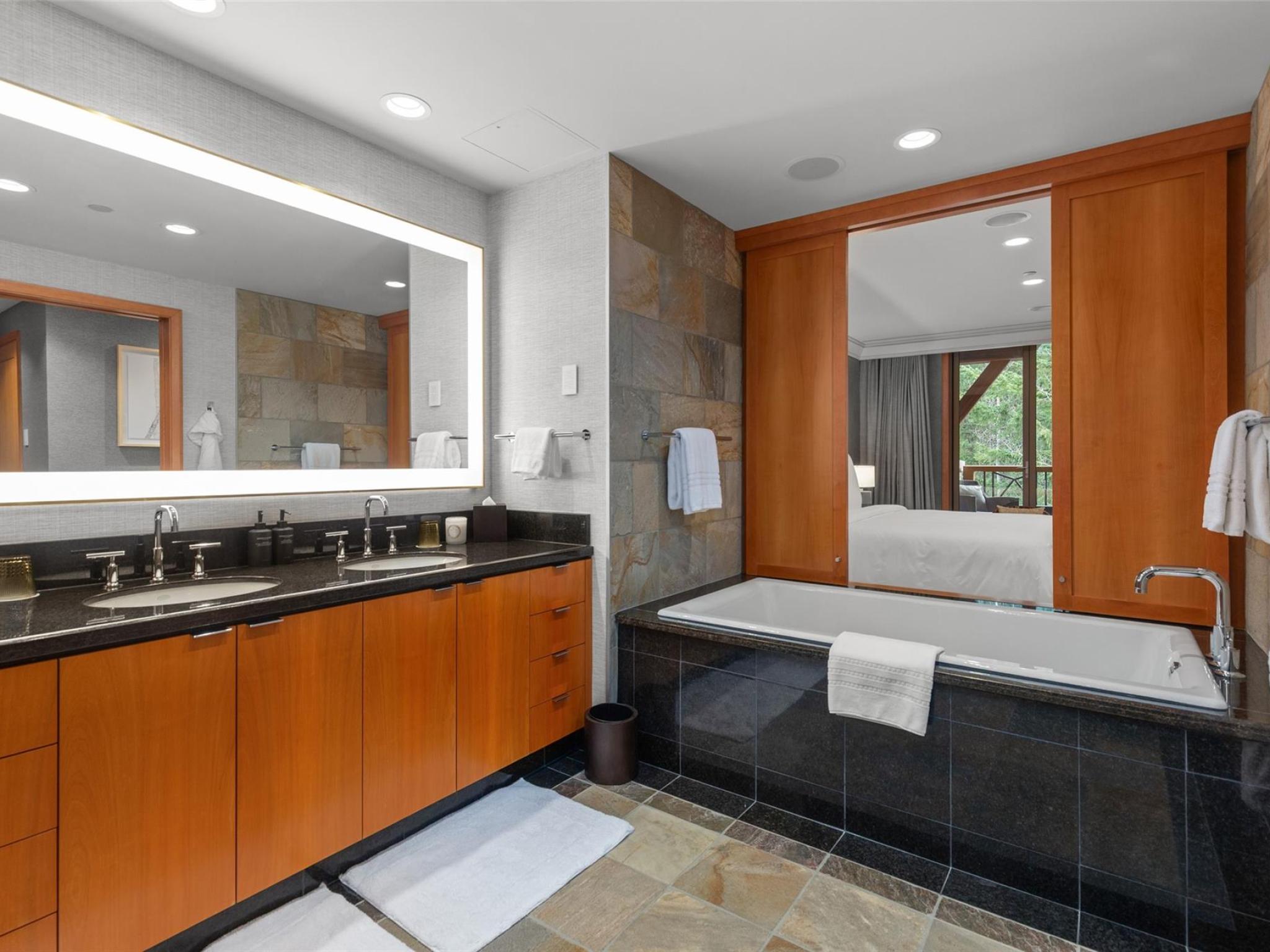 52-4617 Blackcomb Way image 20