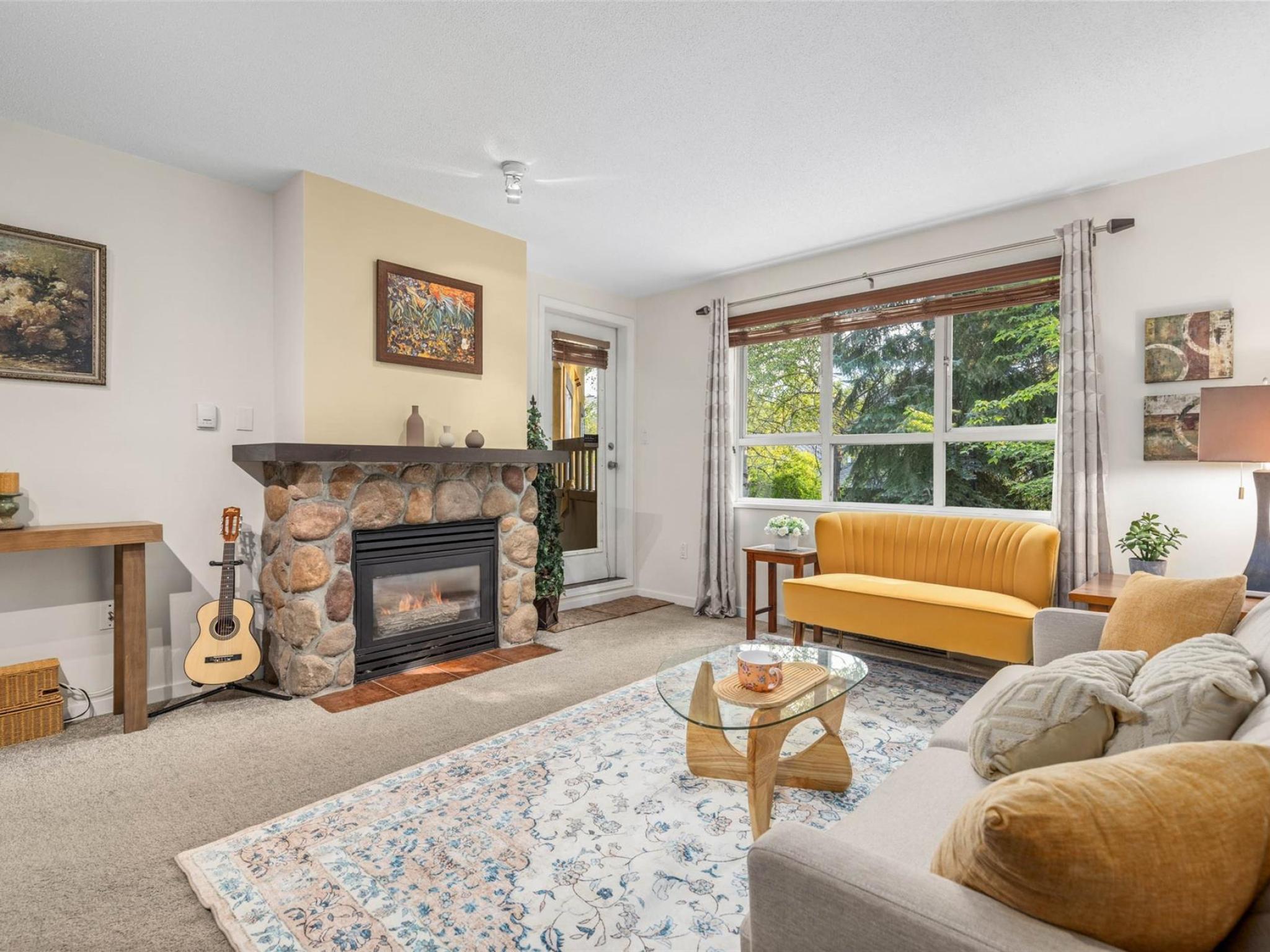 203-4314 Main Street