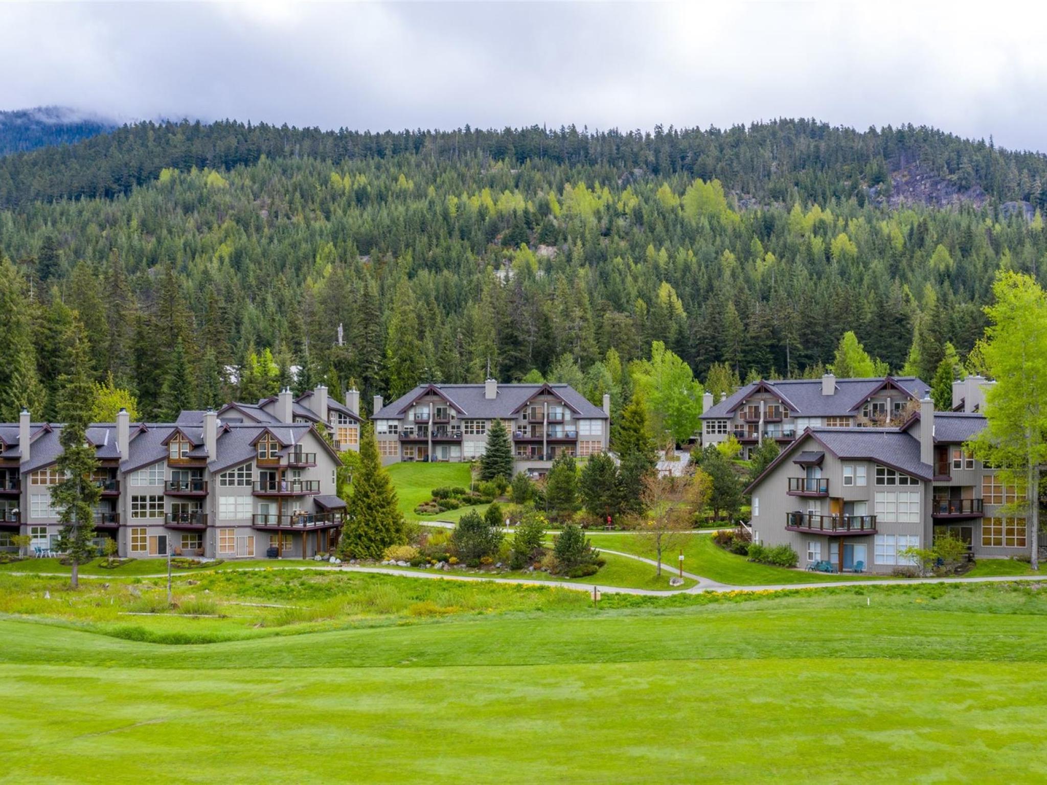 23-4644 Blackcomb Way