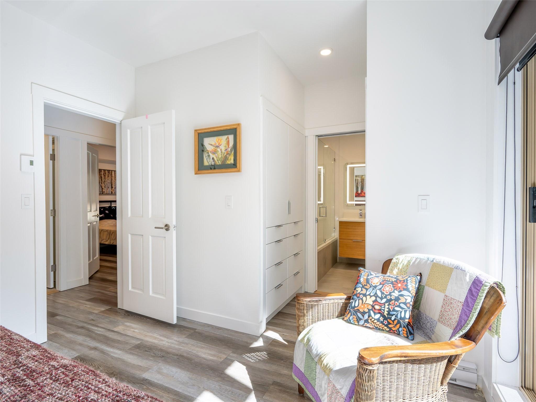 17-2301 Taluswood Place image 11