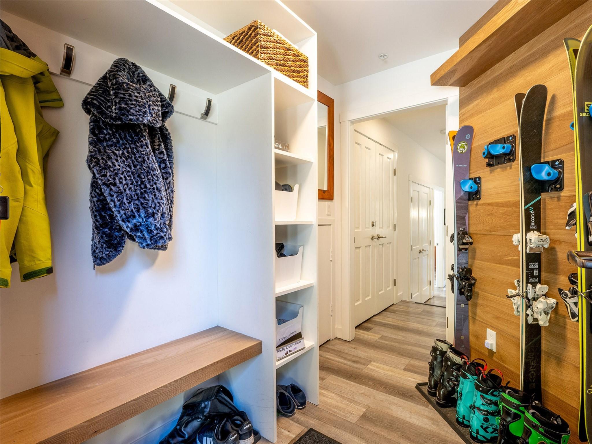 17-2301 Taluswood Place image 3