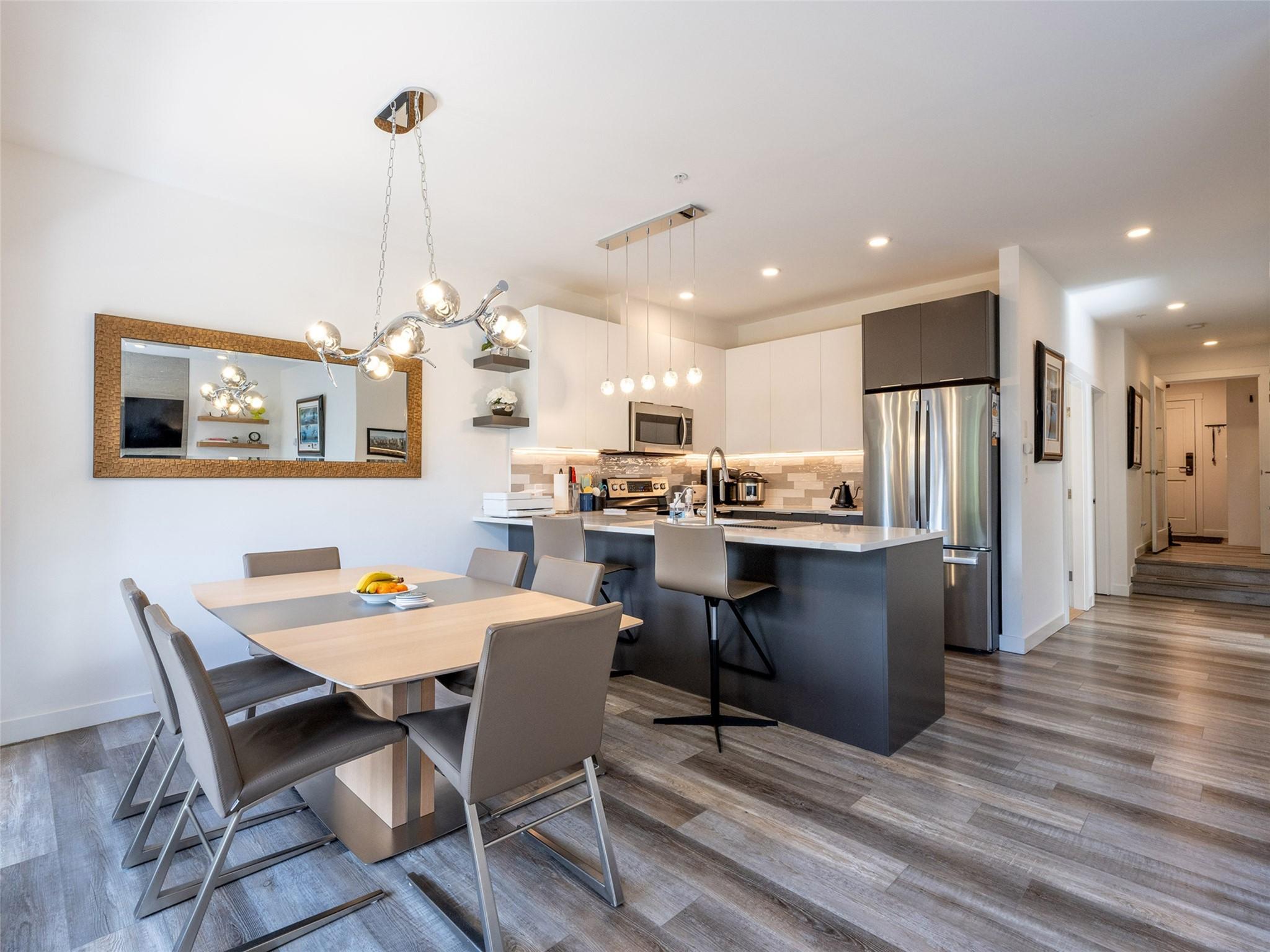 17-2301 Taluswood Place image 4