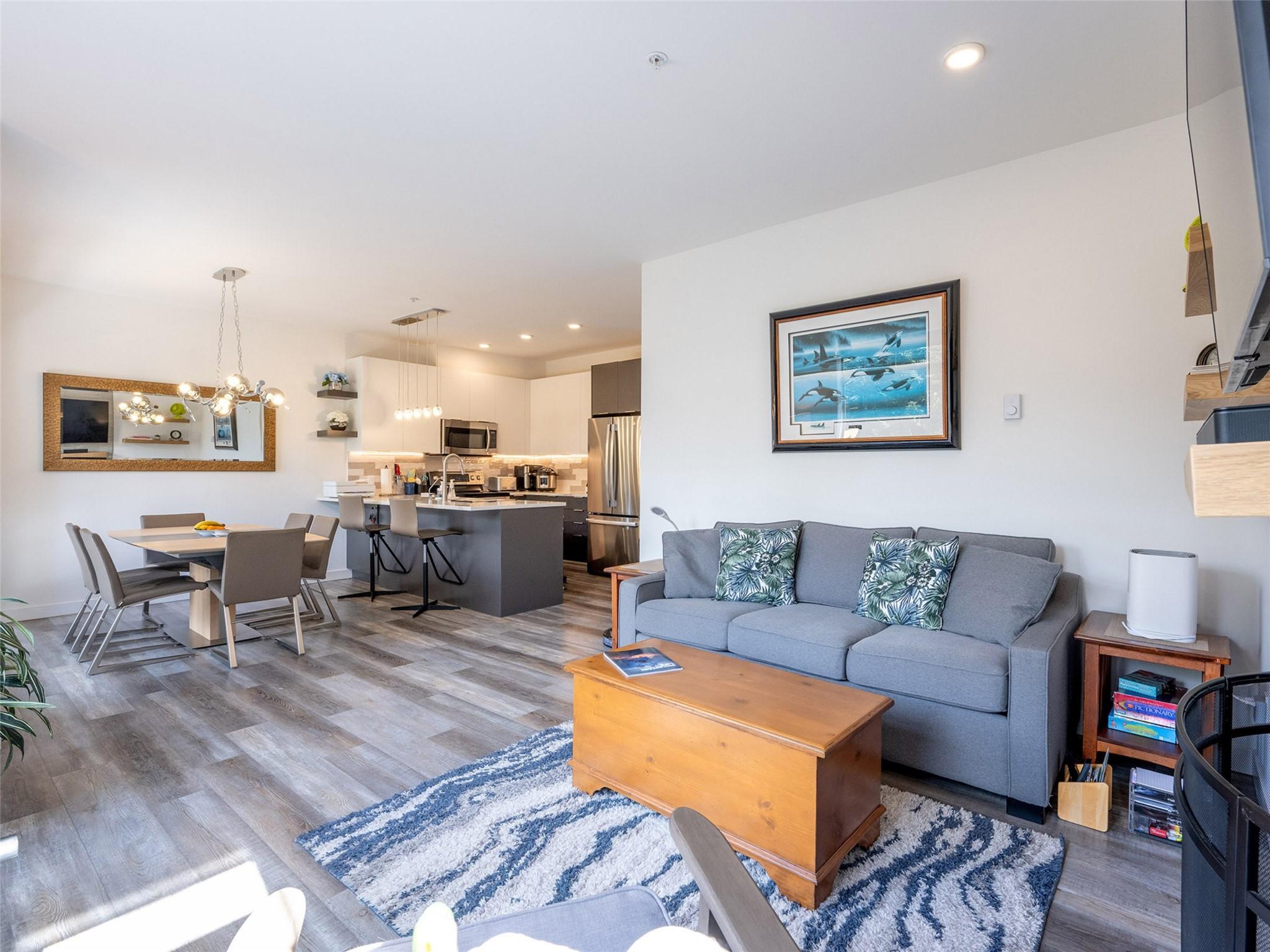 17-2301 Taluswood Place image 7