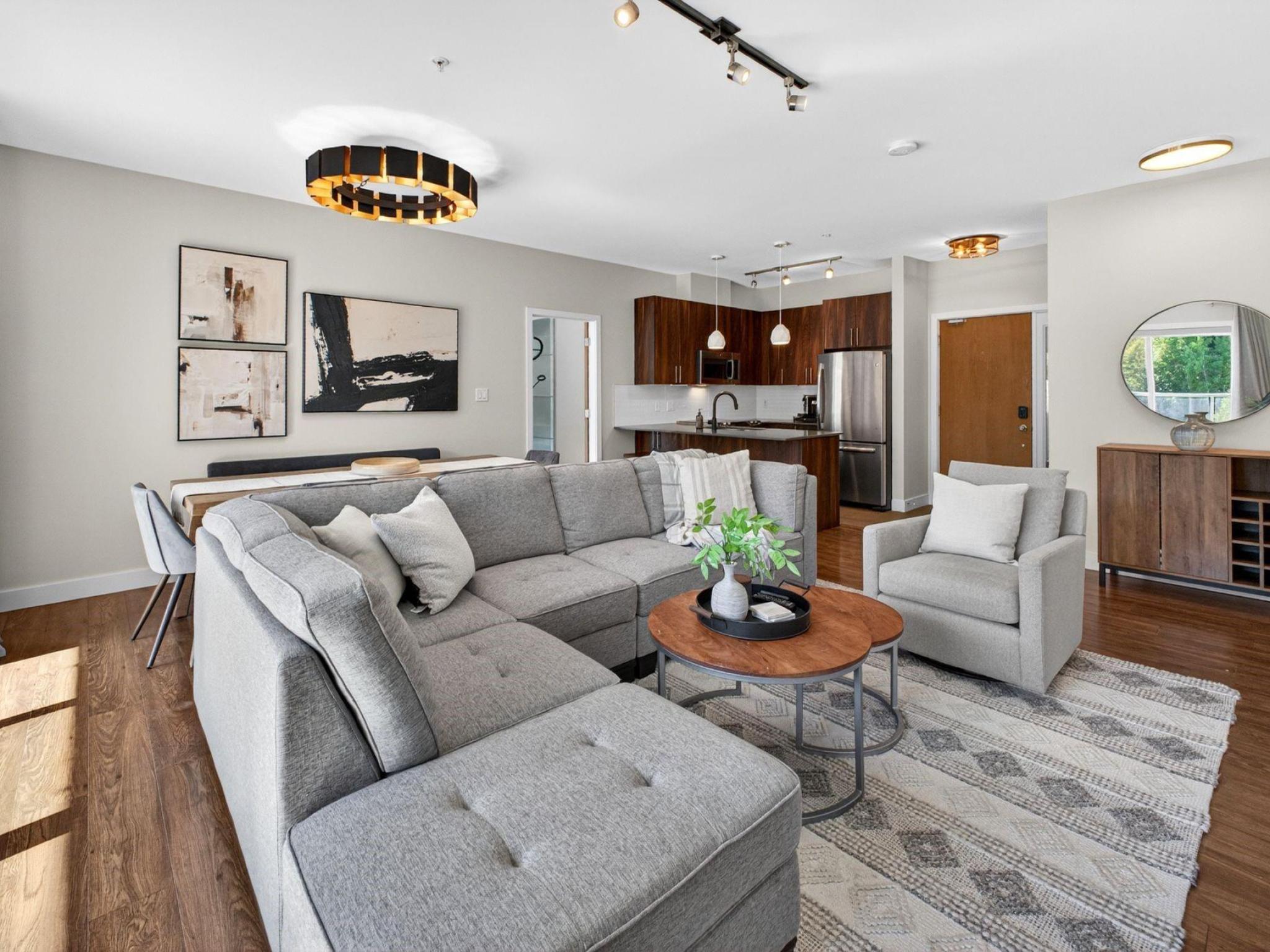 212-1025 Legacy Way image 6