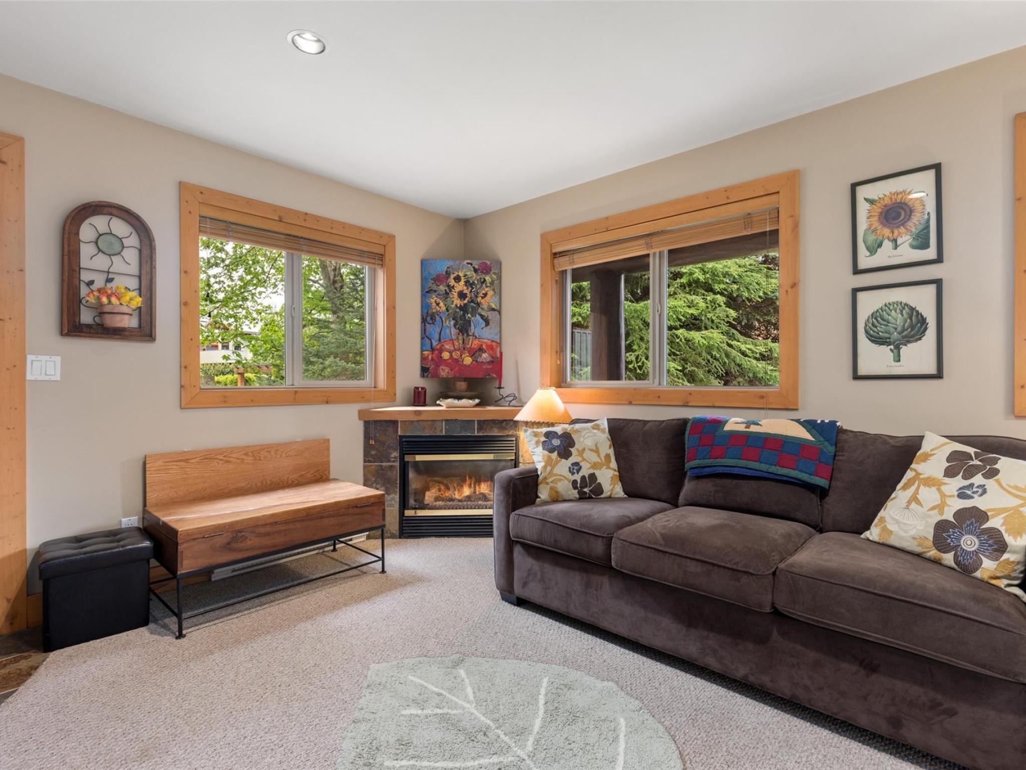 7270 Spruce Grove Circle image 34