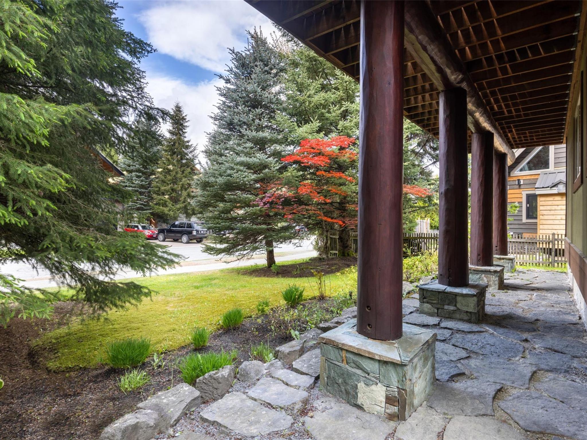 7270 Spruce Grove Circle image 39