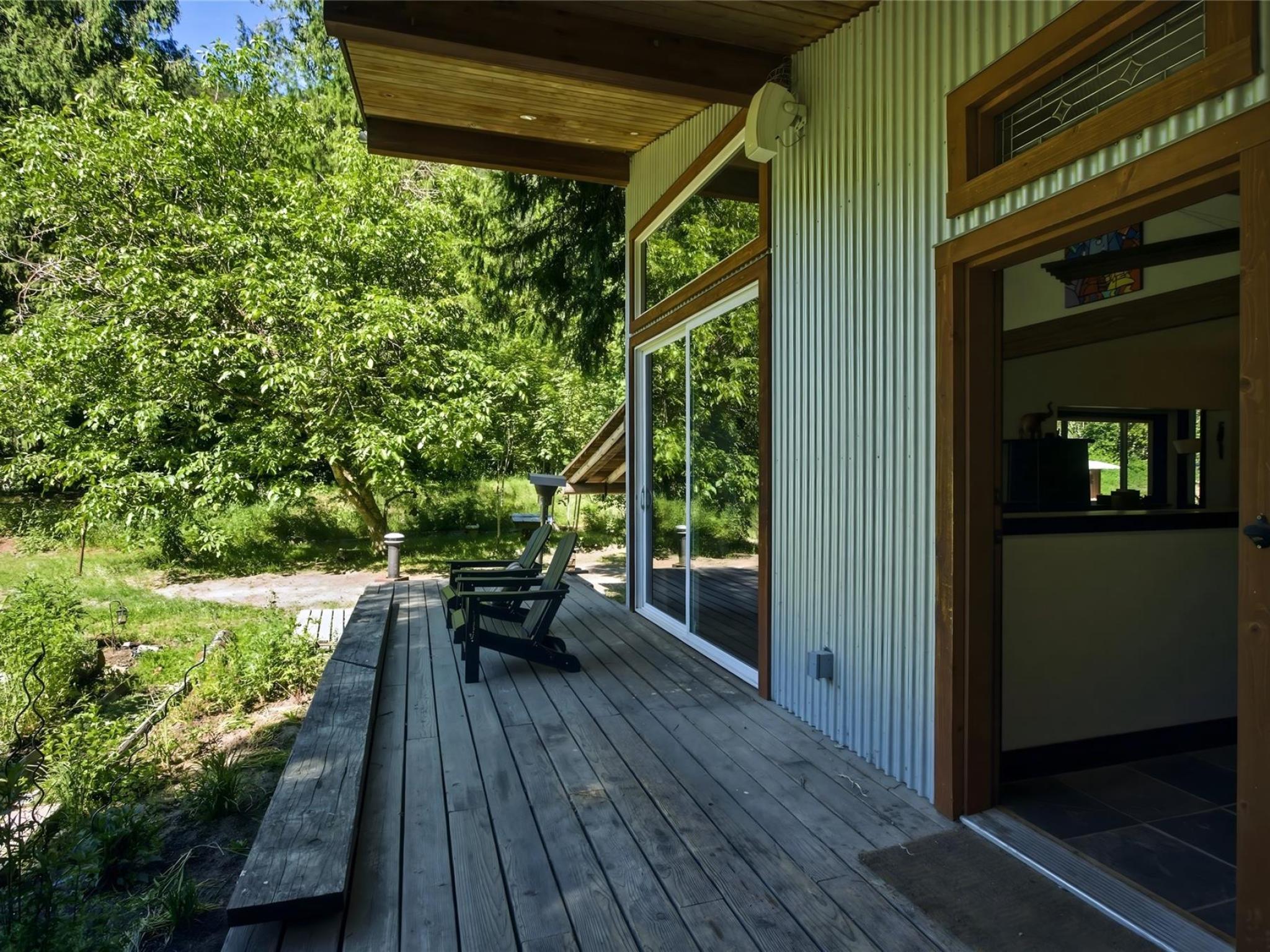 8173 Pemberton Meadows Road image 16