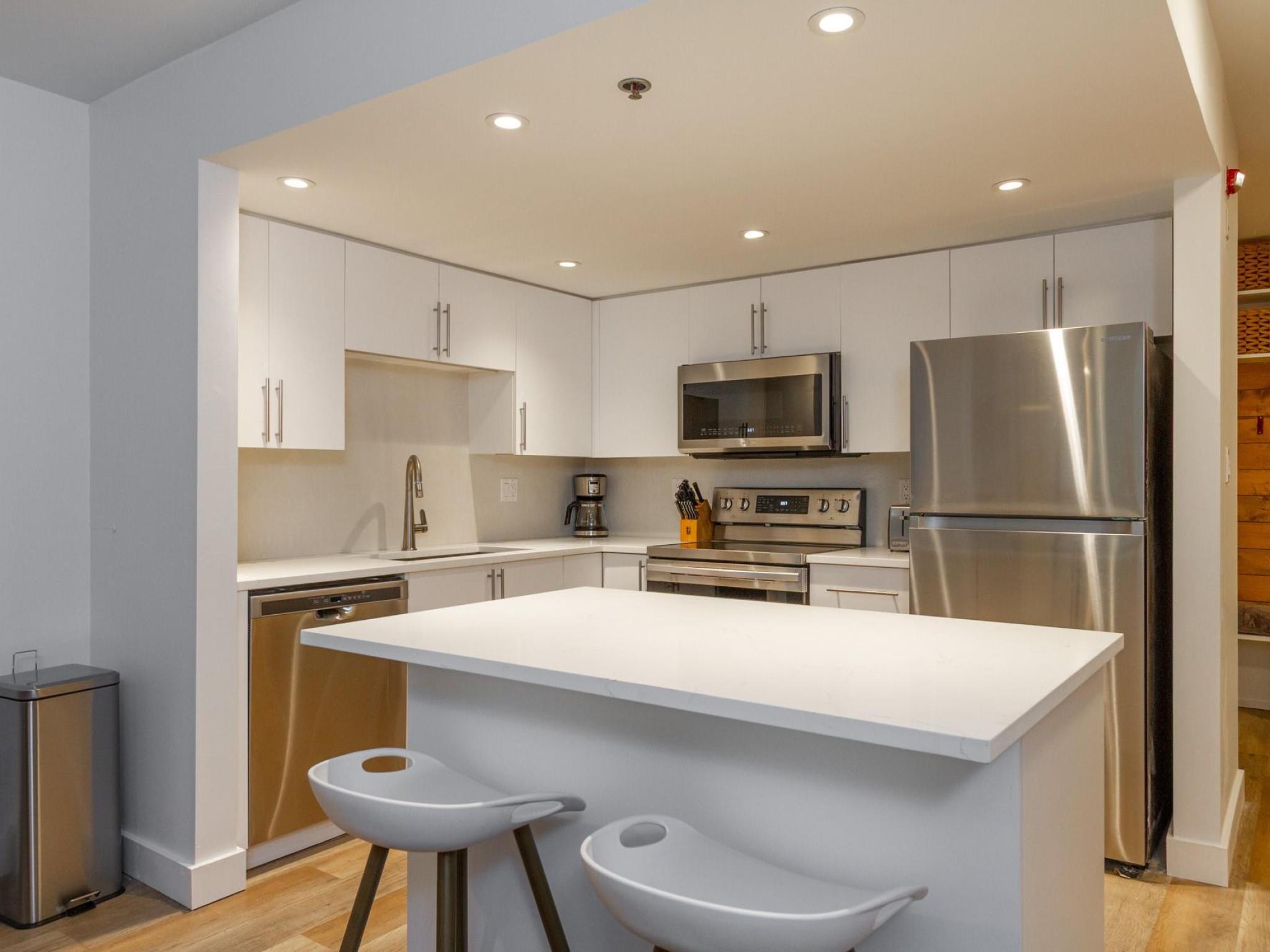 122-3309 Ptarmigan Place