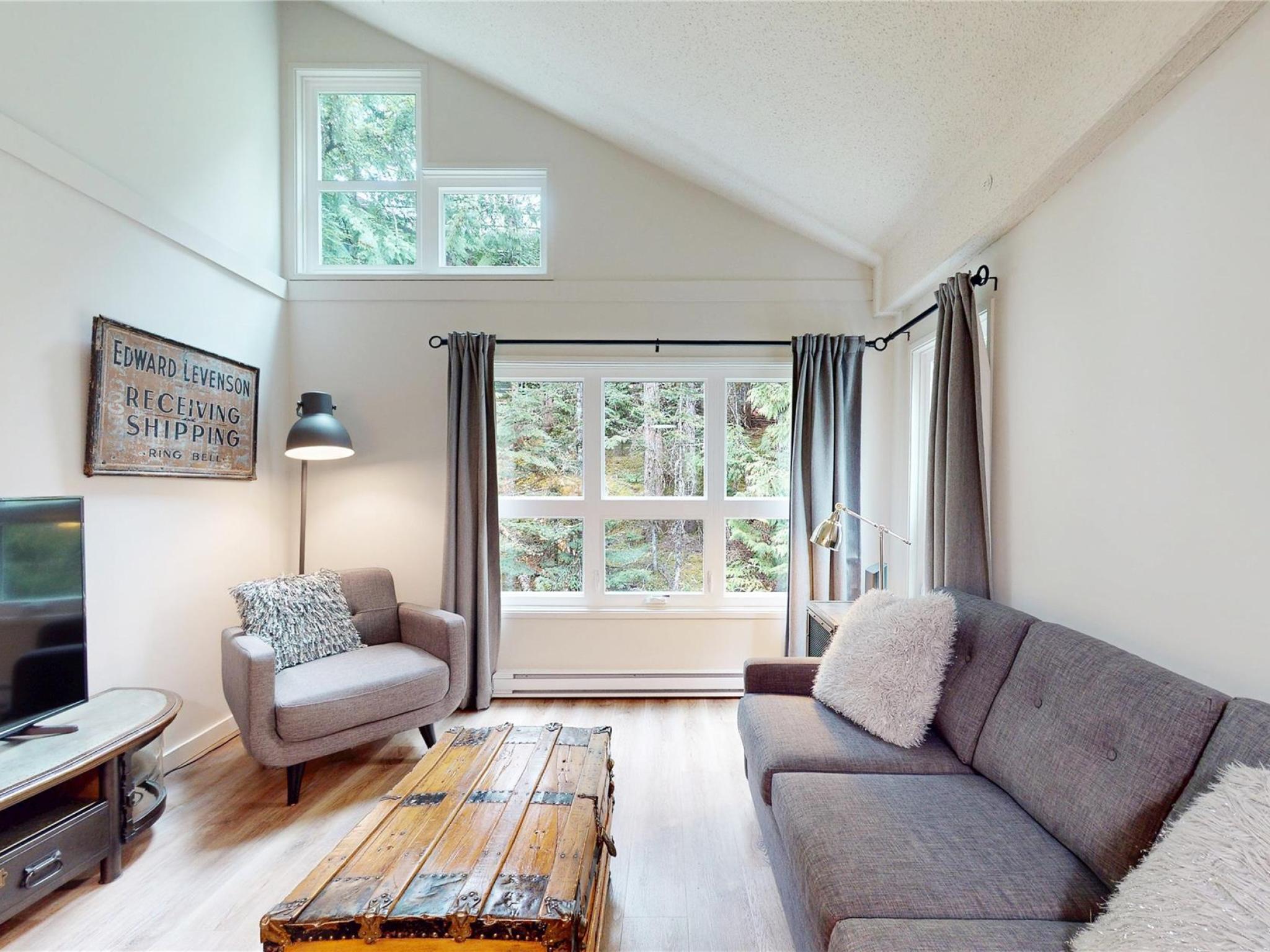 4-2235 Sapporo Drive