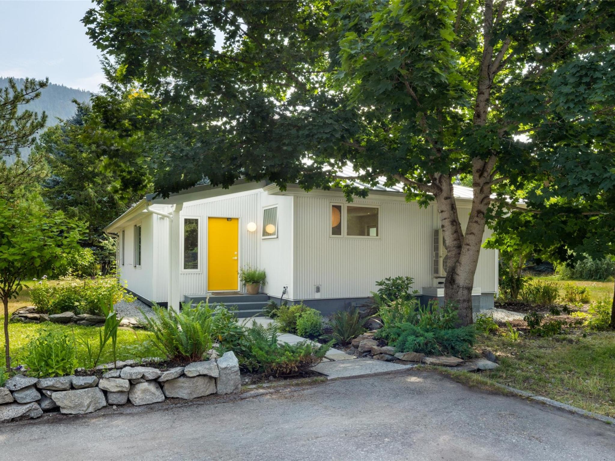 7614 Pemberton Meadows Road image 26