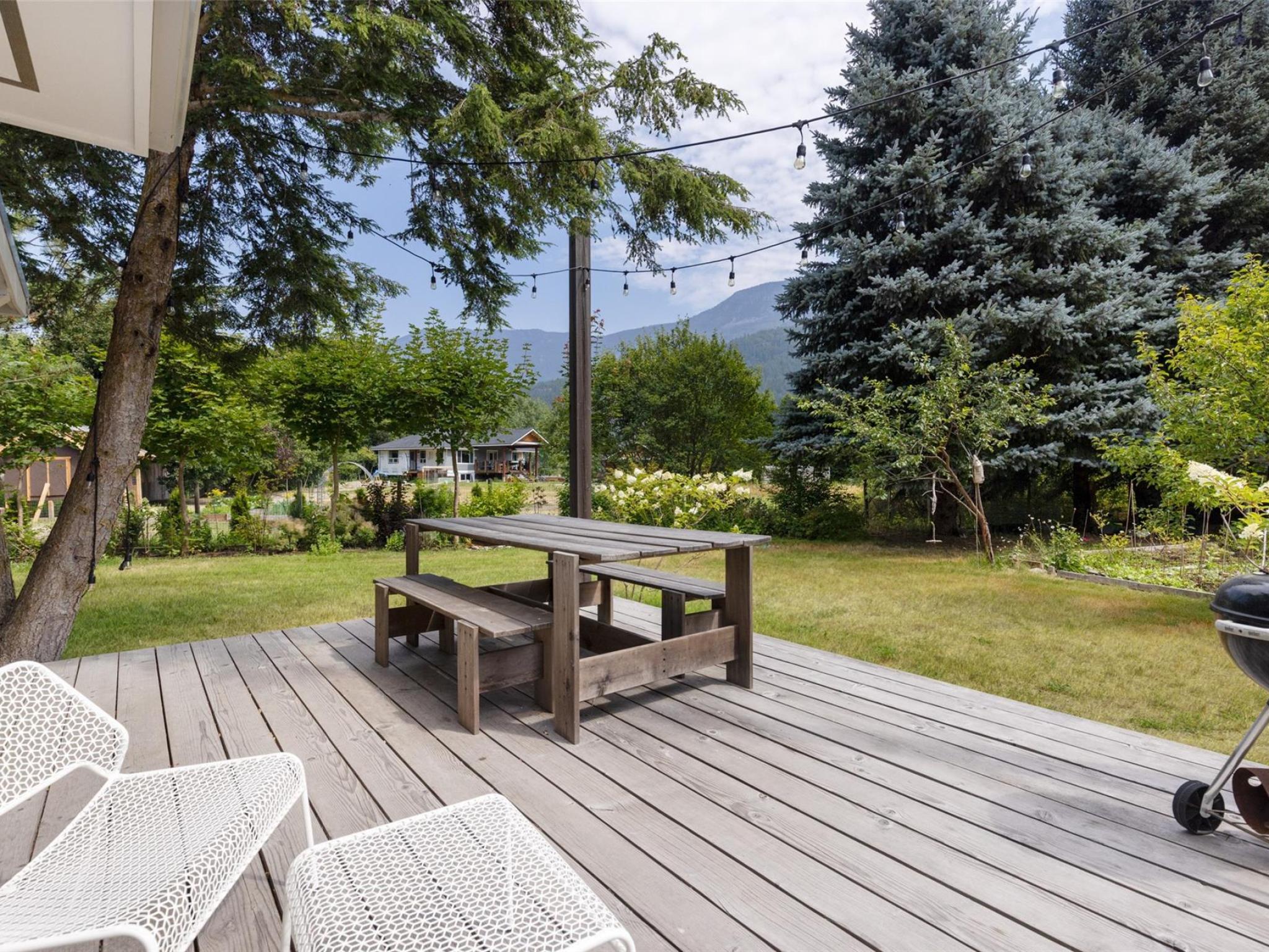 7614 Pemberton Meadows Road image 27