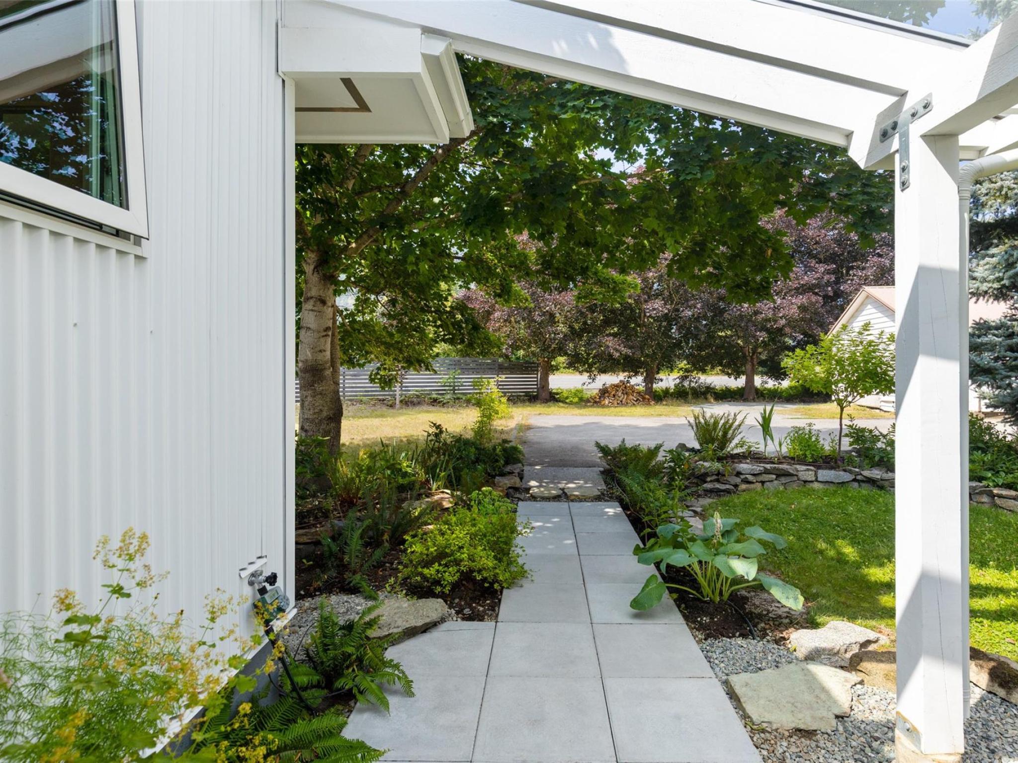 7614 Pemberton Meadows Road image 34