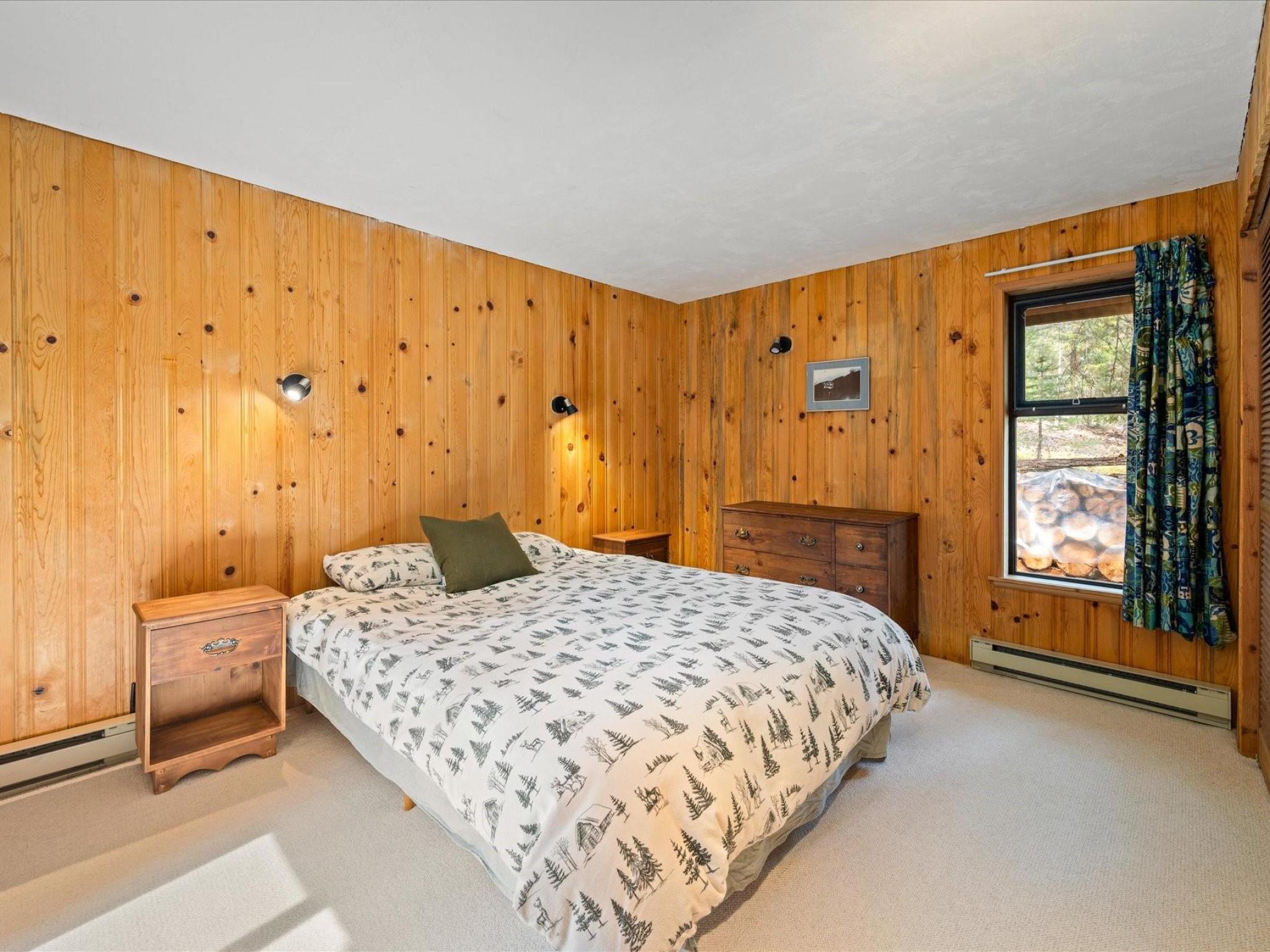 9230 Pinetree Place image 15