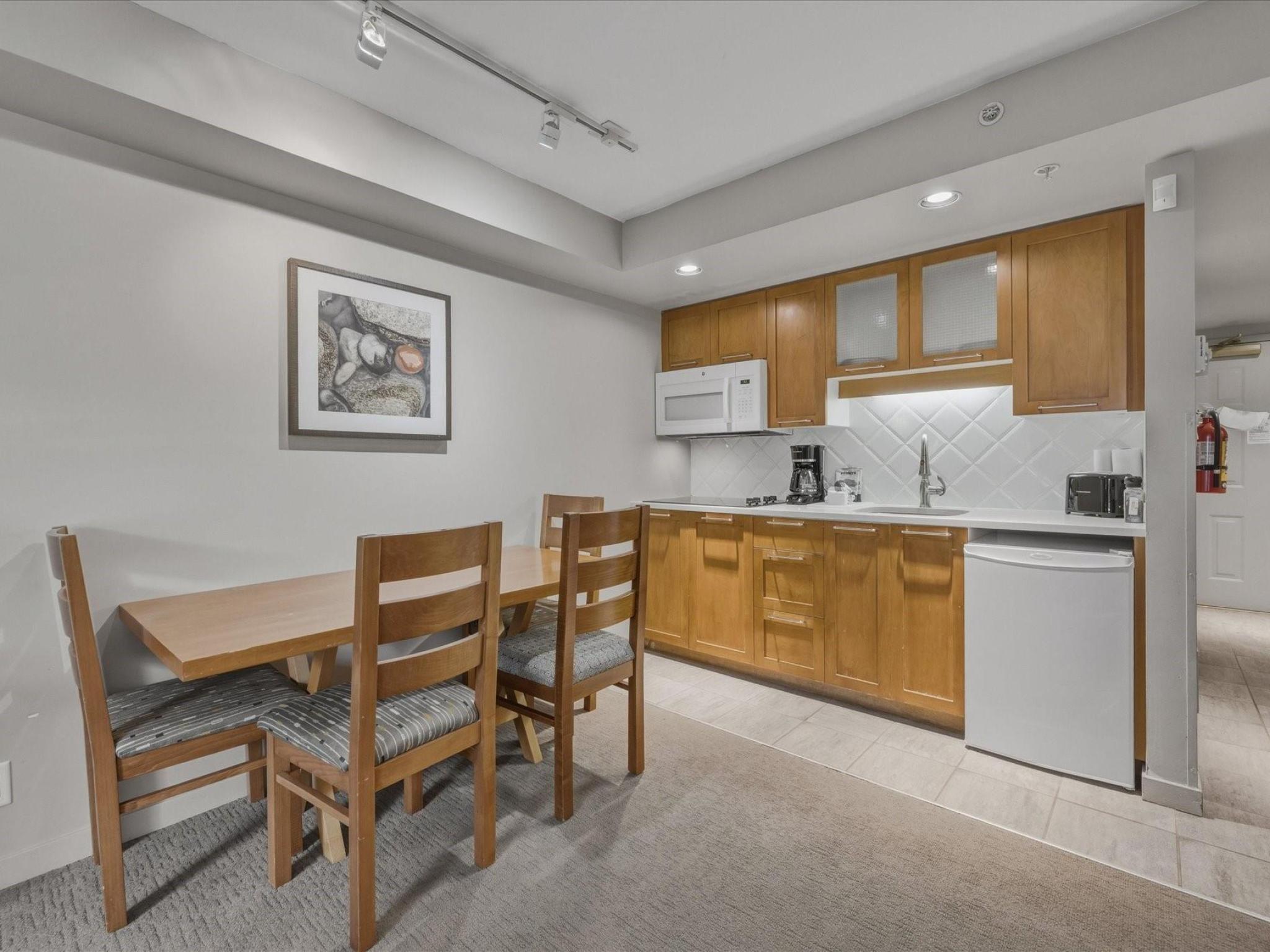 424-4295 Blackcomb Way image 5