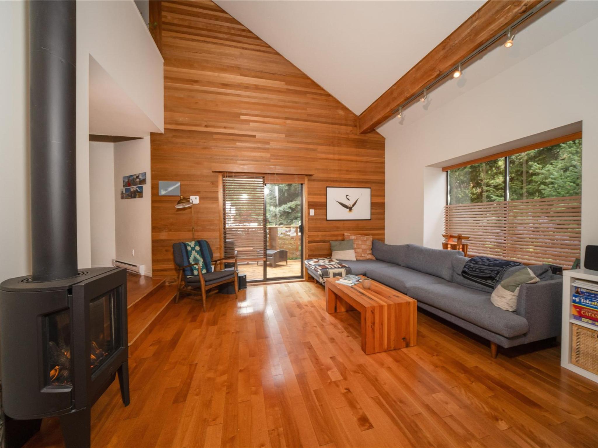 8133 Cedar Springs Road