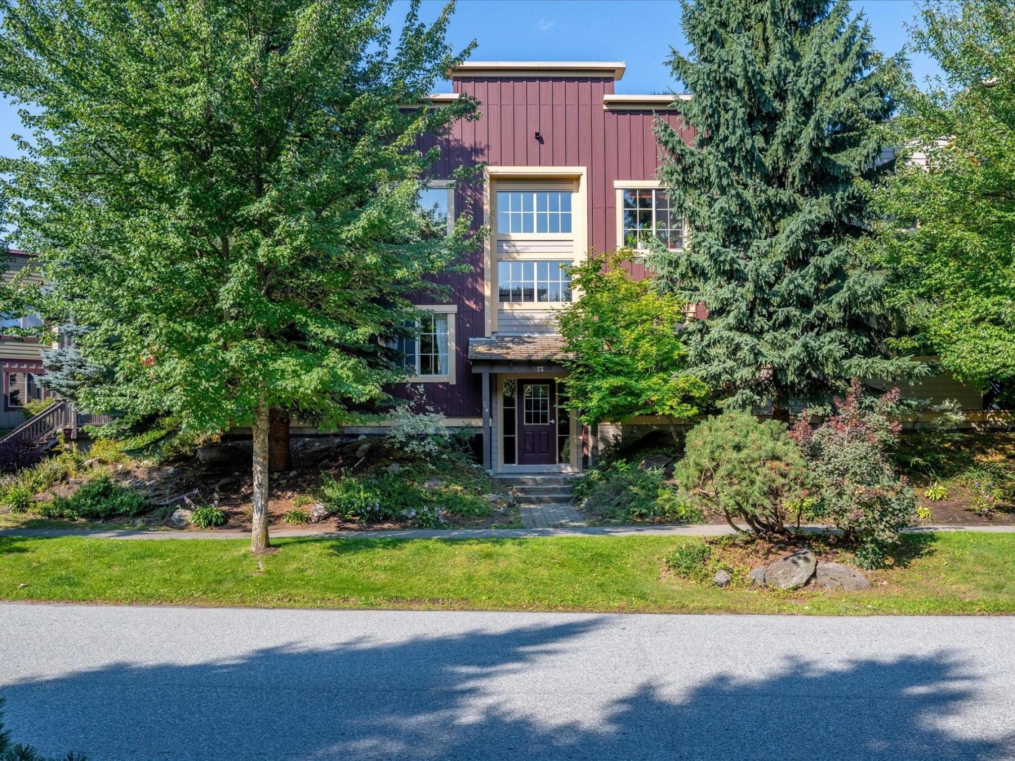 1-1444 Vine Road