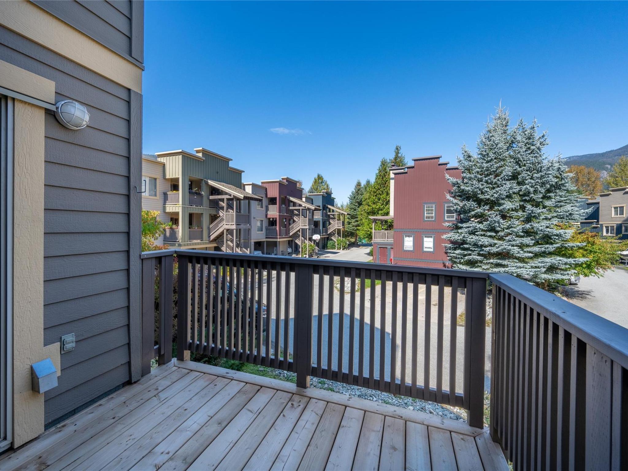 2-1449 Vine Road image 10