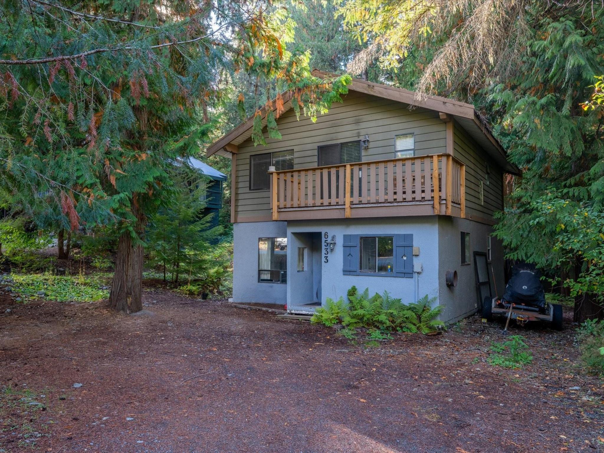 6533 Balsam Way