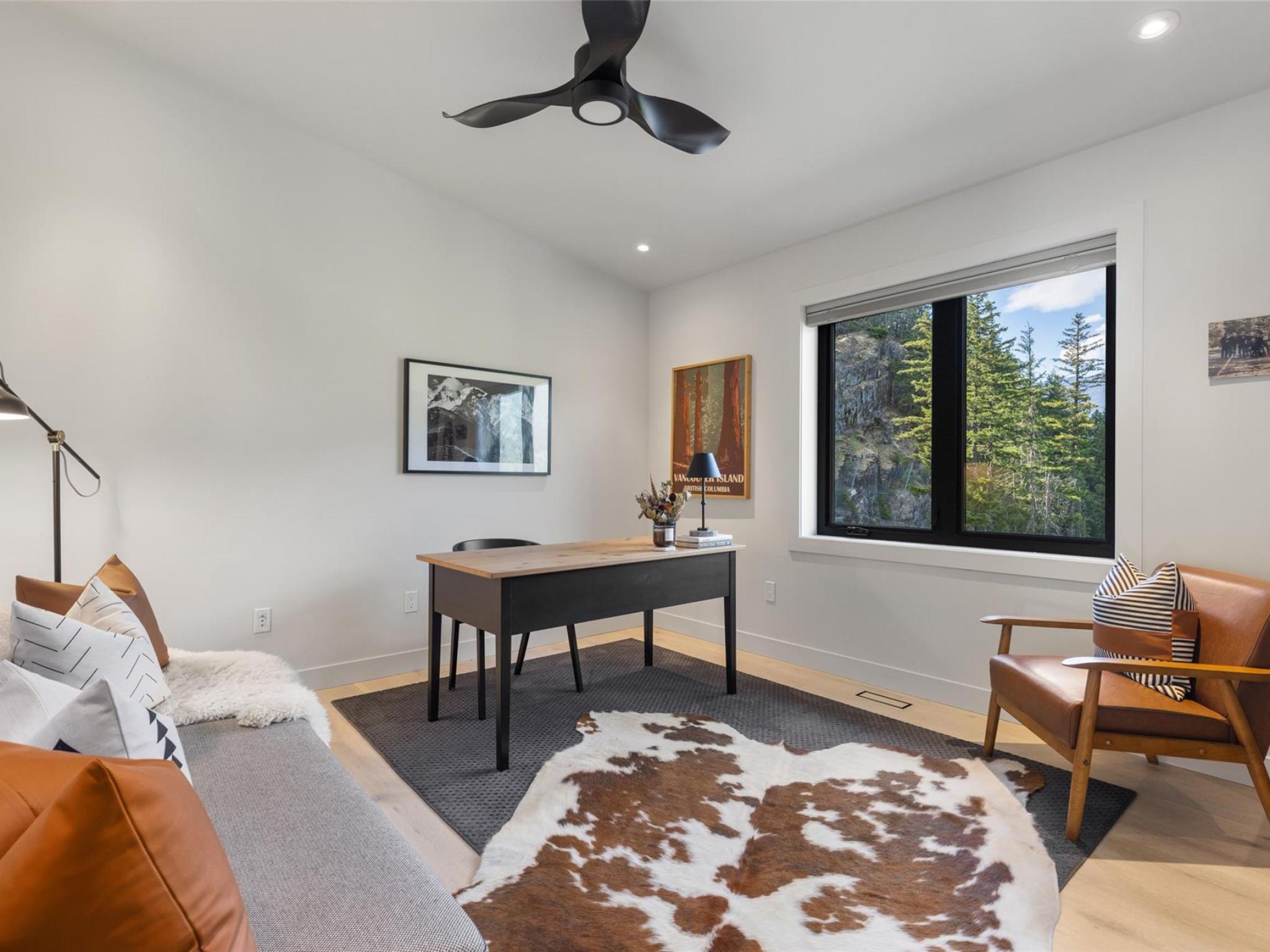 1305 Eagle Drive image 26