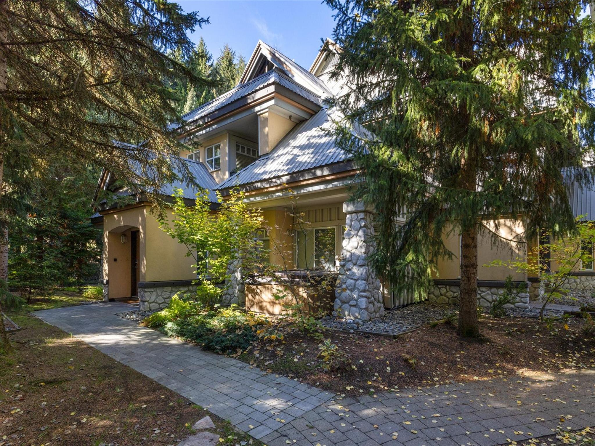 25-4335 Northlands Boulevard image 23