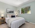 1350 Fernwood Drive image 23