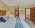 4824 Casabella Crescent image 25