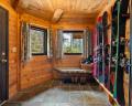 9230 Pinetree Place image 11