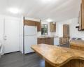 18-7370 Highway 99  image 9