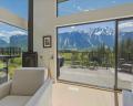 16-4000 Sunstone Way image 3